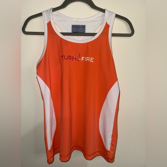Beachbody Tops - Beachbody TurboFire Orange and White Activewear